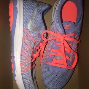 Nike Flex Fury 2